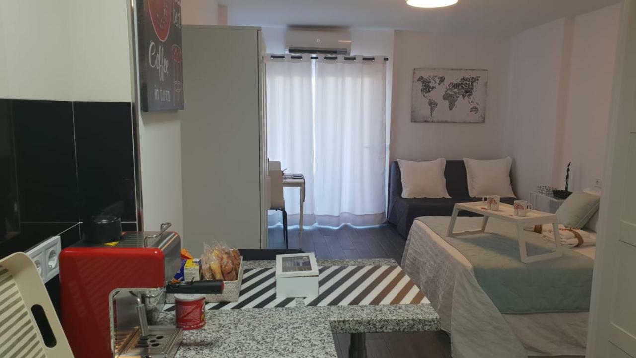 Apartamento Minerva Jupiter Benalmádena Oda fotoğraf